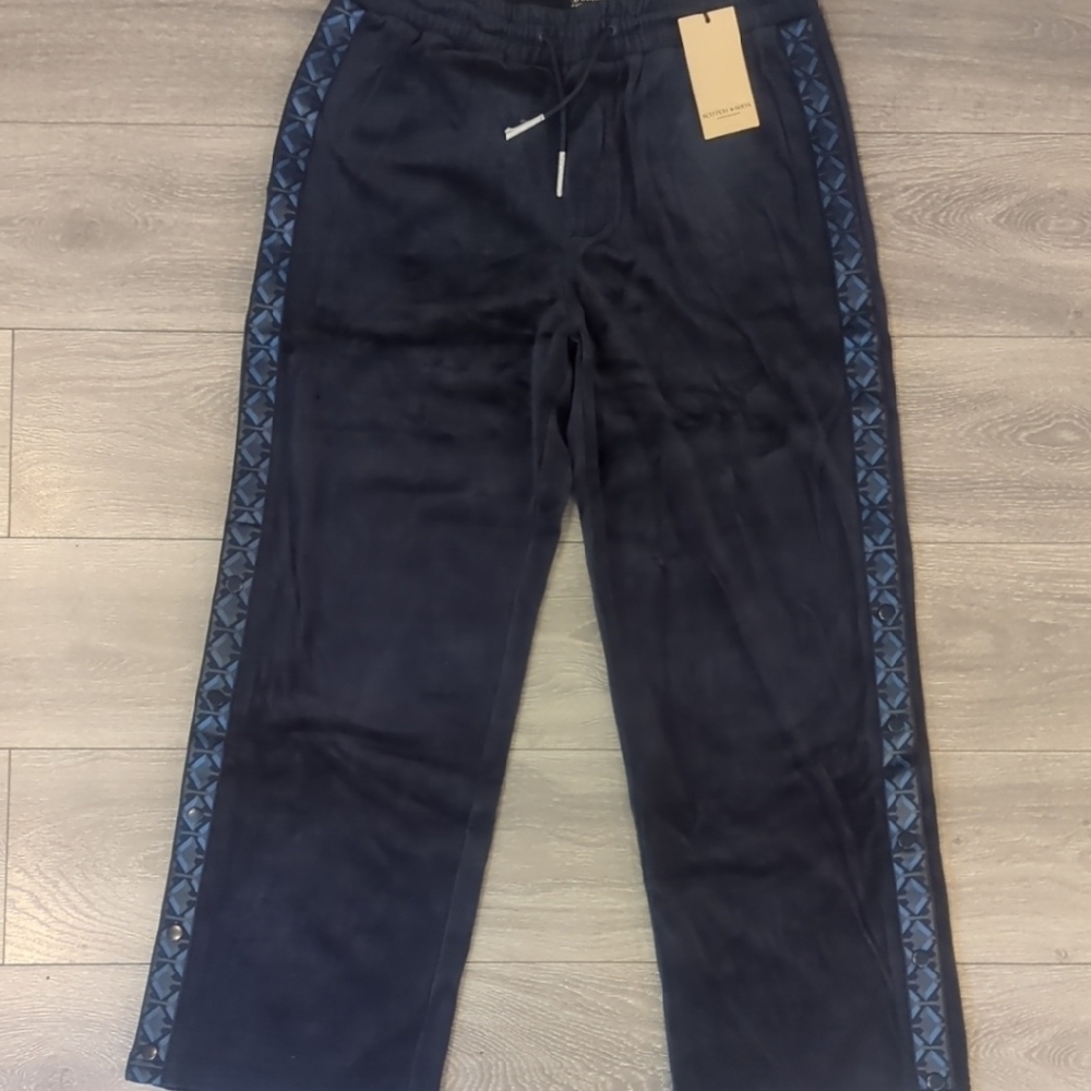 Blue Velour Jogger with a Comfortable Fit and Stylish Design